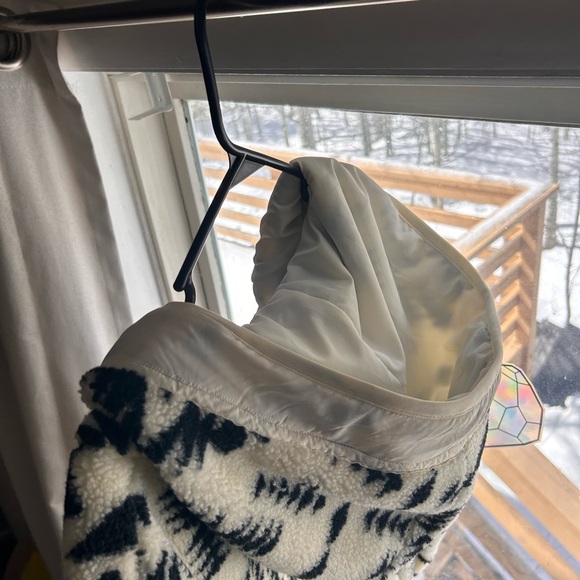 Davi&Dani Boutique Fleece Tribal Jacket - Picture 3 of 7